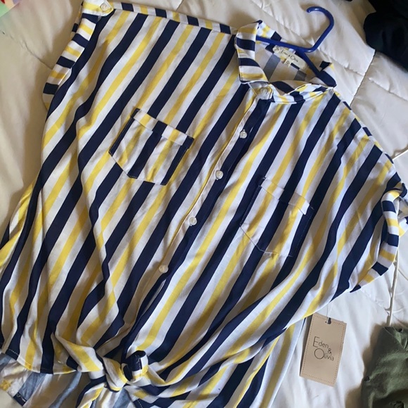 Top - Picture 1 of 1